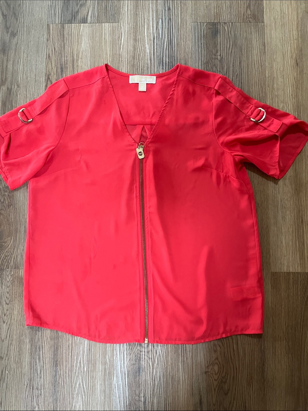 Michael Kors coral V-Neck Zip Front Women's Top SS medium
